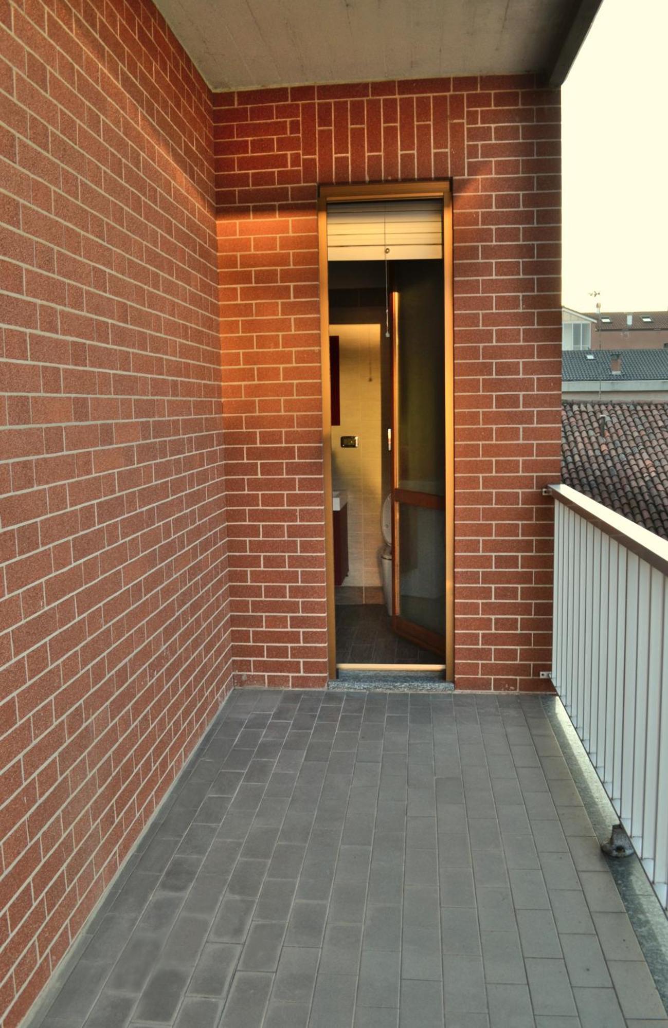 La Dolce Vita - Appartamento Con Parcheggio Privato Vicino Al Centro E All'Ospedale Asti Exterior photo