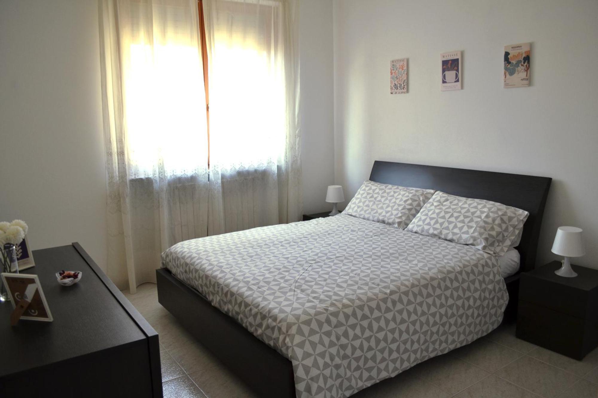 La Dolce Vita - Appartamento Con Parcheggio Privato Vicino Al Centro E All'Ospedale Asti Exterior photo